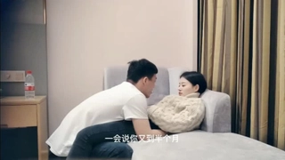 童颜巨乳卡哇伊顶级美妞 颜值身材无毛粉穴集于一身 揉搓阴蒂表情诱人