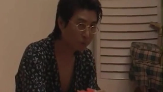 女友假屌自慰