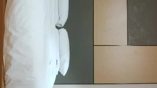 美日韩无码av免费一区二区三区看简见有你想要的！约操奶子圆润42岁人妻连体网袜大长腿从沙发干到床上