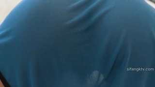 白衣牛仔短裤妹子TP啪啪，手指摸逼口交舔弄后入抽插