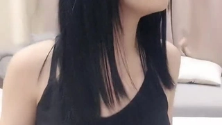 神似某女星的骚气小模特 给日本经纪人潜规则