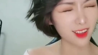 申请自拍达人，开头手写认证