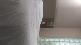 FC2PPV-3125772 完全に「沼」乳臭いお嬢さんのちっちゃい病みつきマンマンに止められないピストンで脳裏に響く大量中出し。流れ出る雄汁に唖然