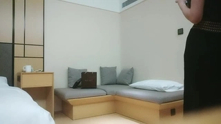 爆操主动的技师